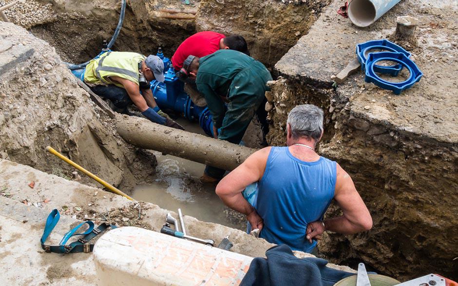 tuyau déboucheur de canalisation Saint-Thibault-des-Vignes